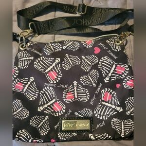Betsey Johnson Heart Skips A Beat Crossbody Skeletons Hearts